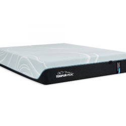 Tempur‑Pedic ProAdapt 2.0 – Soft Queen Mattress | (LIKE NEW) 