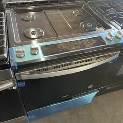 Whirlpool Gas Range 