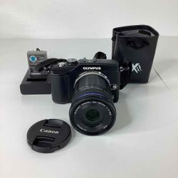 Olympus PEN E-PL2 Digital Camera 40-150 mm Lens 