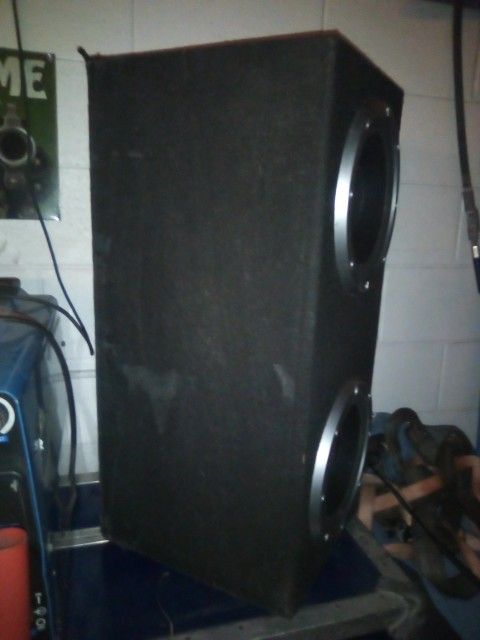 Speaker Box And Amp