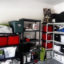 Plastic storage shelves (Heavy Duty)