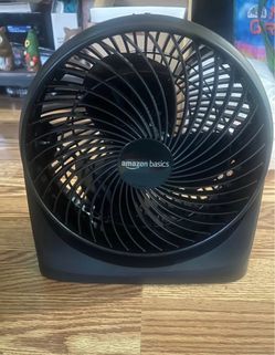 Amazon Basics Air Circulator Fan, Desk Fan for Bedroom, Home and Office, With 90-Degree Tilt Head, 3 Speed Settings, Lightweight (4.2 LBS), 70 Watts, 