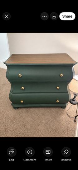 Dresser
