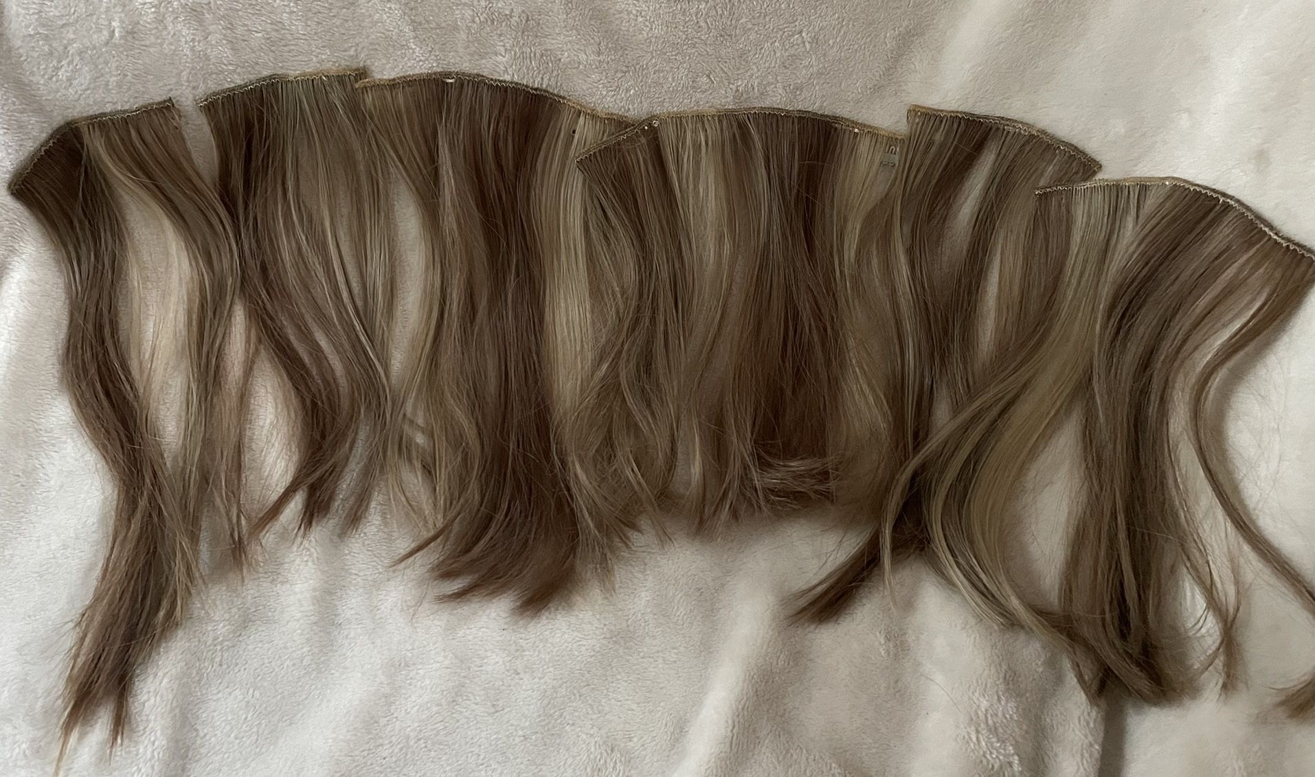 Human Hair Dark & Beige Blonde Clip-in Hair Extensions