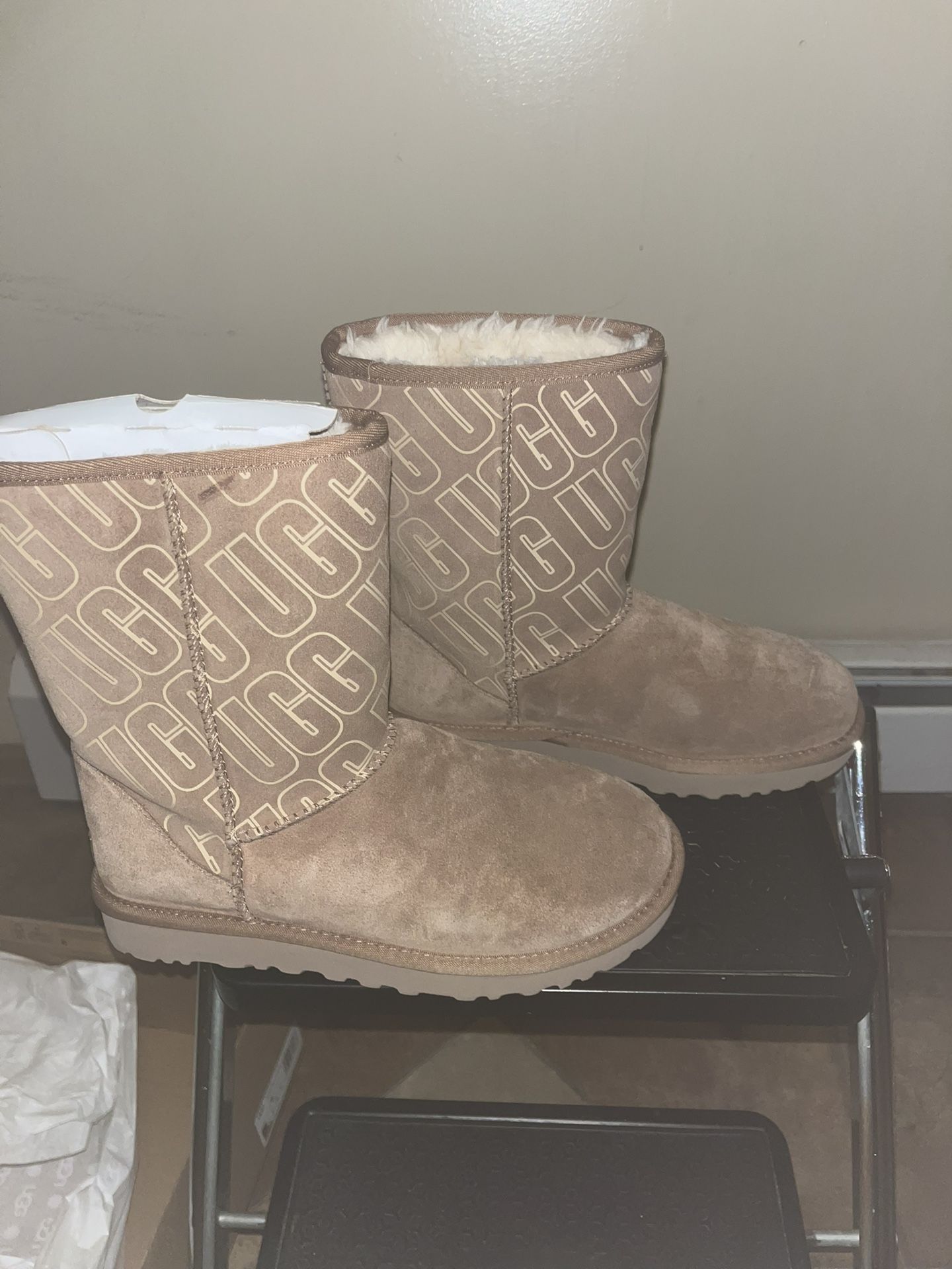 Brown Uggs