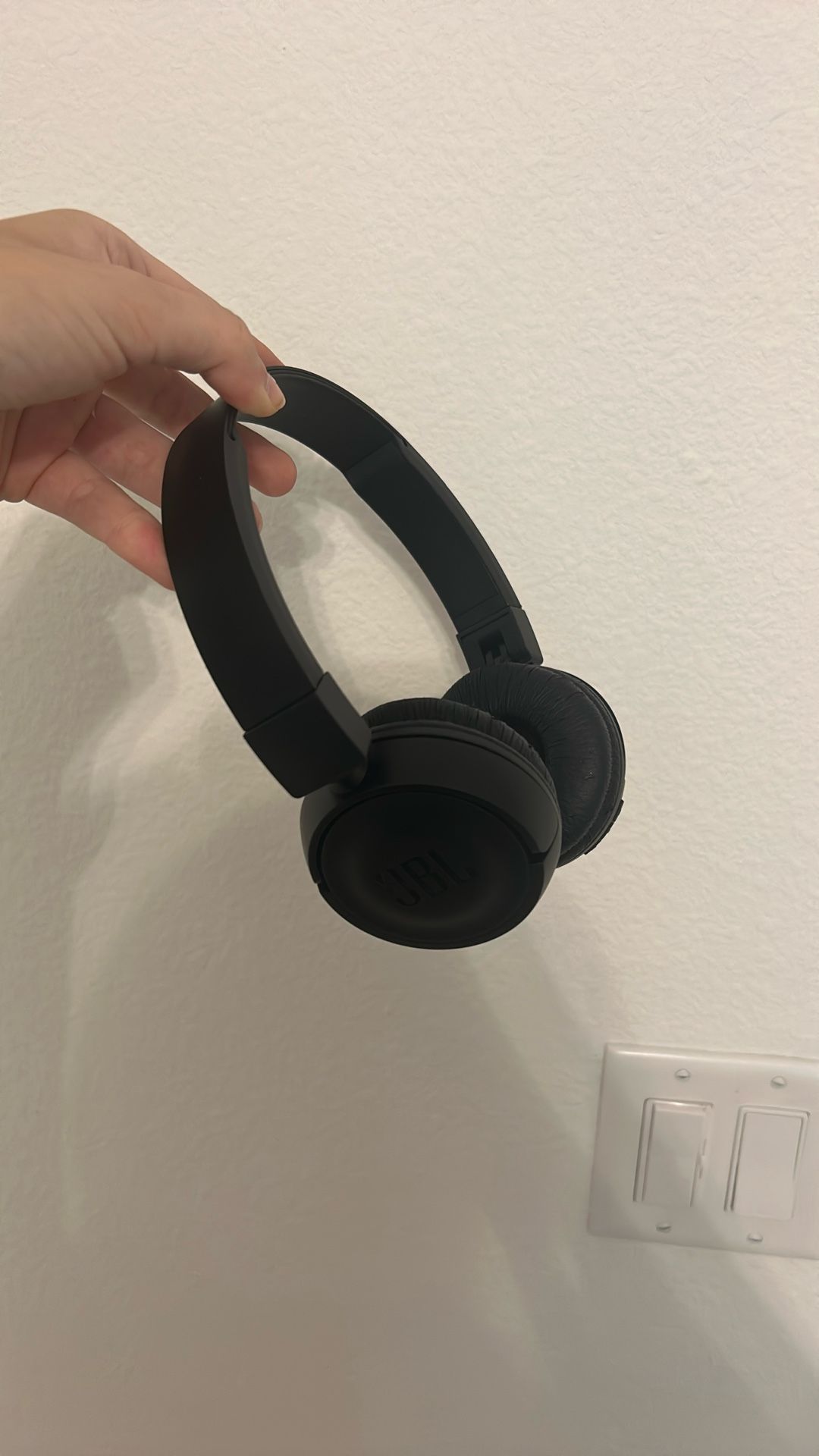 wireless headphones