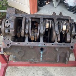Hemi Short Block With Snap On Engine Stand