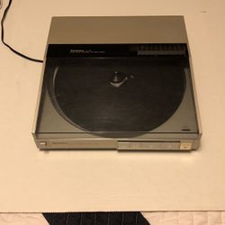 Technics Sl_Q5 Turn Table
