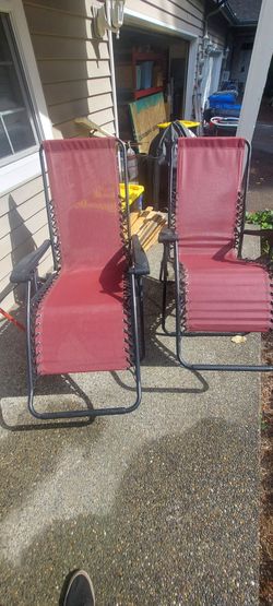 Red Folding Reclining Chairs