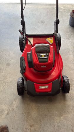 SNAPPER XD 82v Battery powered push mower