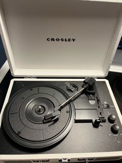 Crosley record player.