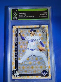 Topps Roki Sasaki RC Holiday Sun/ Gd 10