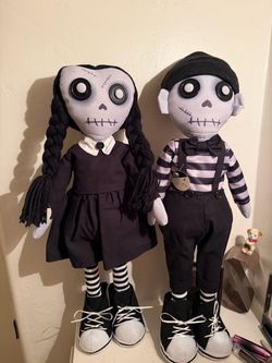 Debi Lilly Design Halloween standing rag dolls