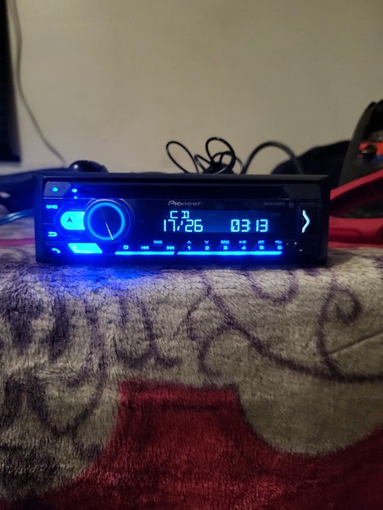 Pioneer Car CD Player With Bluetooth 