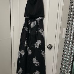 Sequin Hearts Black Crop Top With Long Flower Skirt