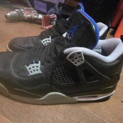 Jordan 4s 