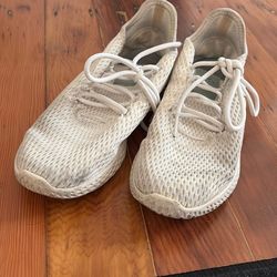 Adidas x Pharrell Williams Hu White Womens