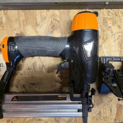 Freeman PFBC940 Pneumatic 4-in-1 18-Gauge 1-5/8" Mini Flooring Nailer / Stapler