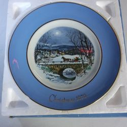 AVON 1979 CHRISTMAS PLATE