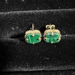 14 K Yellow Gold Green Stone Stud Earrings 