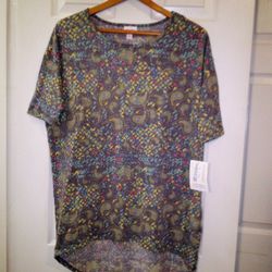 NWT LuLaRoe Irma Long Short Sleeve Shirt Size XS