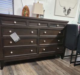 New Ashley Dresser