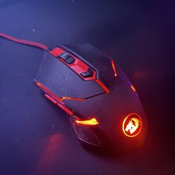 Redragon M601 Mouse