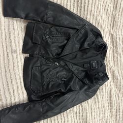  BUCKLE Leather Jacket