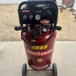 33 Gallons Craftsman Air Compressor 