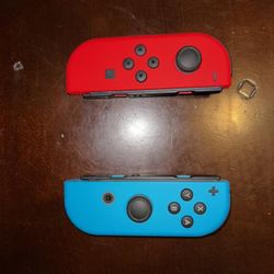 Nintendo Switch Joycons R (Blue) & L (Red)