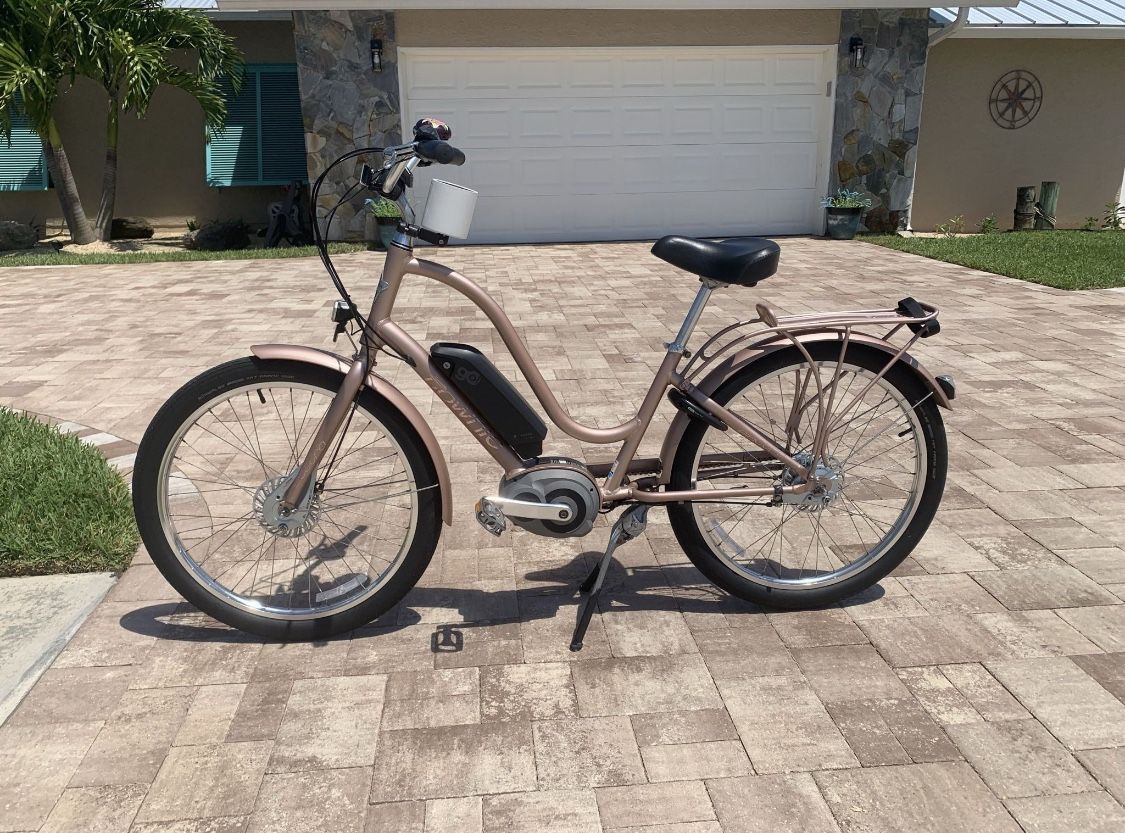 2017 Townie Go H-Speed Electric Bike