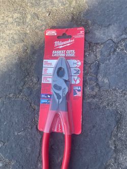 MILWAUKEE 7” CUTTING PLIERS
