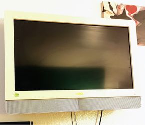 Vizio Eco HD Flat Screen TV