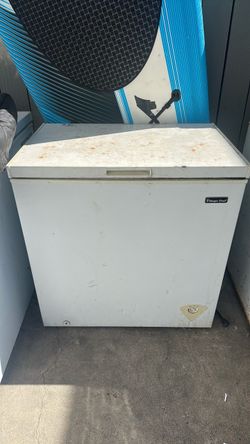 Chest freezer