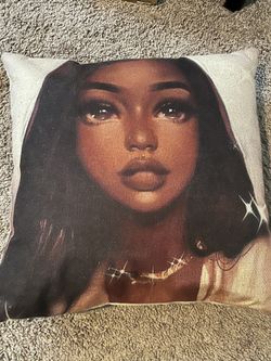 It Girl Pillow