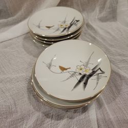 7 Japanese Plates
