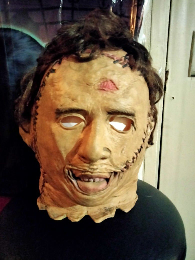 Texas Chainsaw Massacre Halloween Mask 🎃