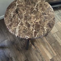 Round End Tables