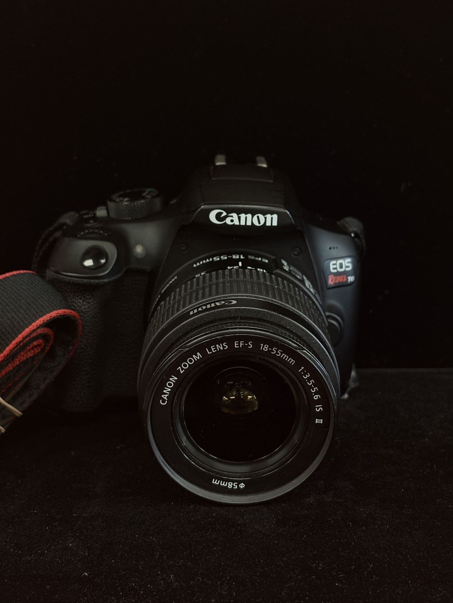Canon EOS Rebel T6