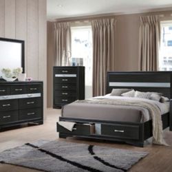 4 Pc Queen Bedroom Set