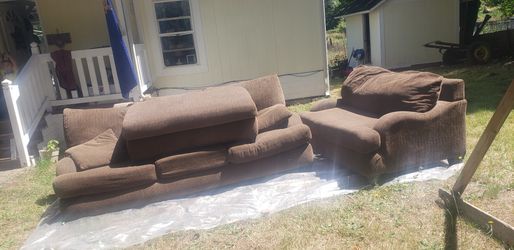 Comfortable 3 piece sofa set