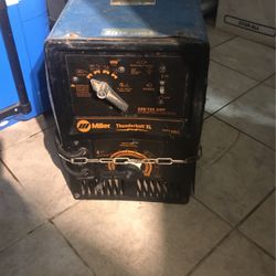 Miller THUNDERVOLLXL Welder