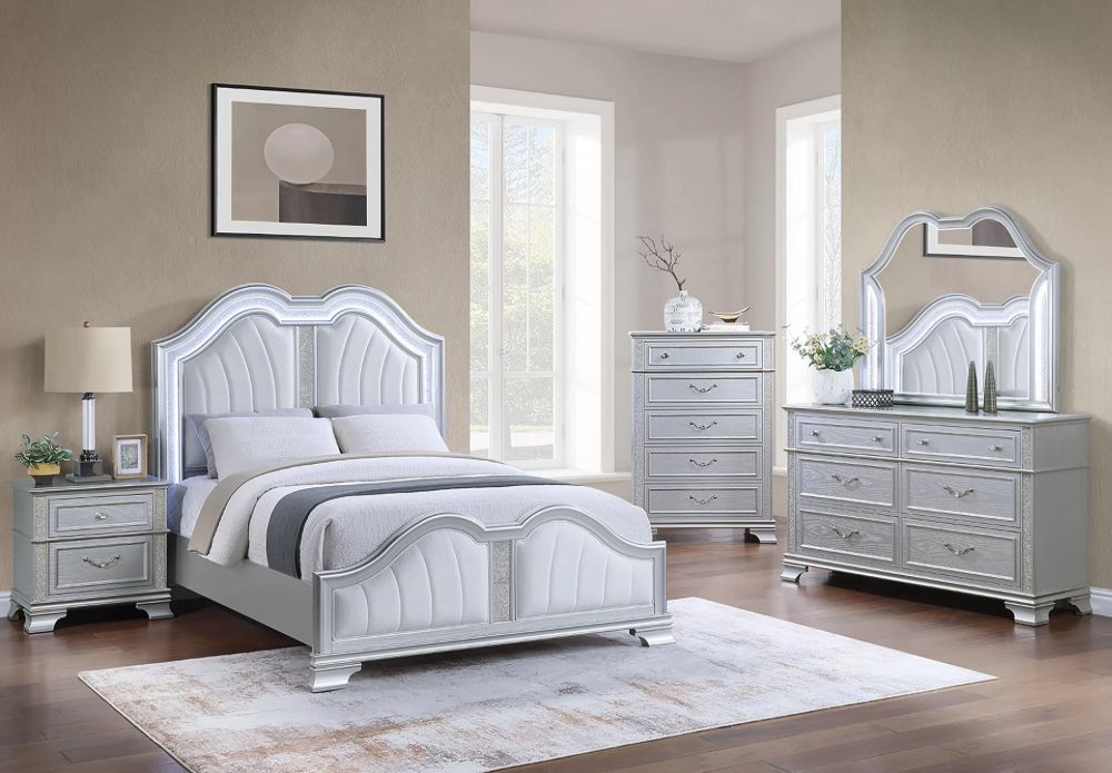 Queen Bedroom Set. 4 Pcs Q