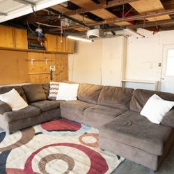 Free Delivery! Brown Sectional Couch Sofa Chaise Foot Rest Ottoman