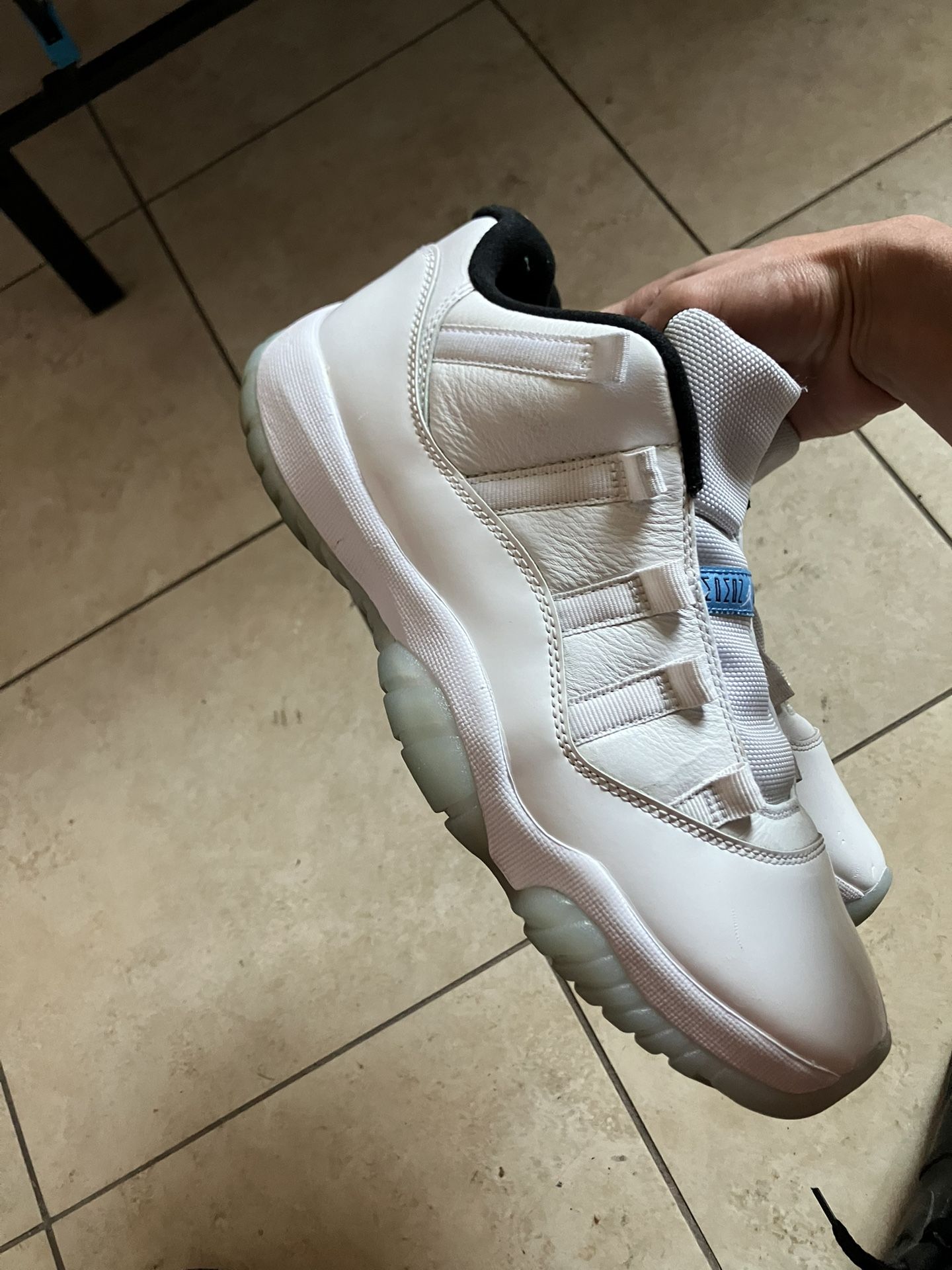 Men’s Jordan 11 Retro Low Legend Blue’s