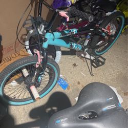 Kent Bicycle 20”girls Tempest Black/aqua
