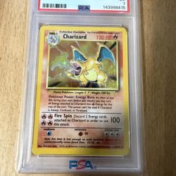 Base Set Charizard PSA 7 Pokemon Card