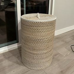 Woven Natural Seagrass Laundry Basket