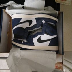 New Jordan 1 Midnight 