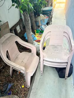Back yard Patio chairs